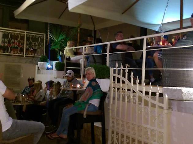 Papillon Bar Papillon Bar