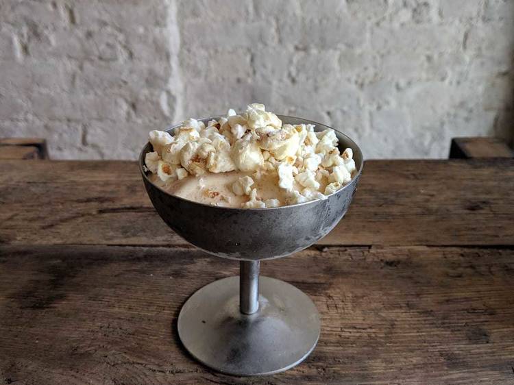 Brown bread ice cream with popped corn at Orasay