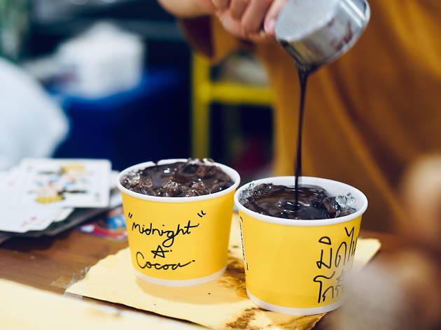 Midnight A Cocoa Midnight A Cocoa