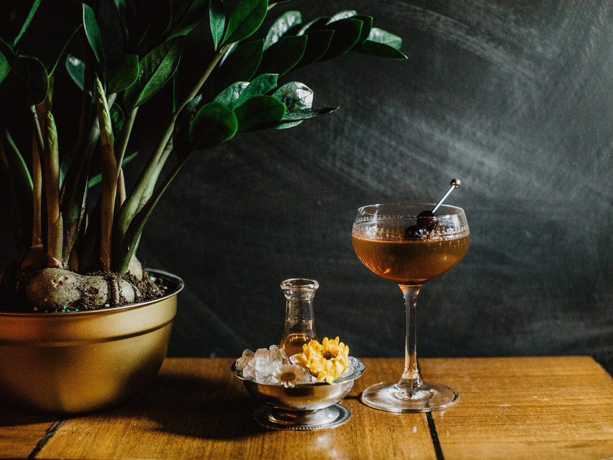 11 Best Nashville Bars To Visit Now