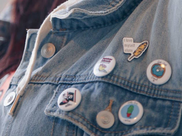 Buttons and pins Buttons and pins