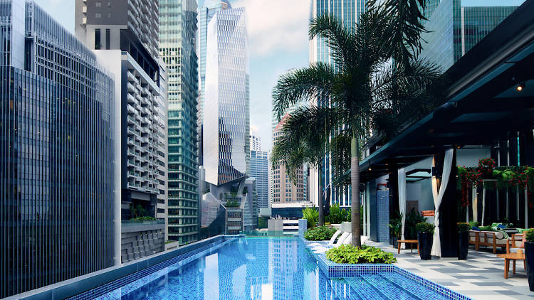 1927 rooftop pool, So/ Sofitel Singapore