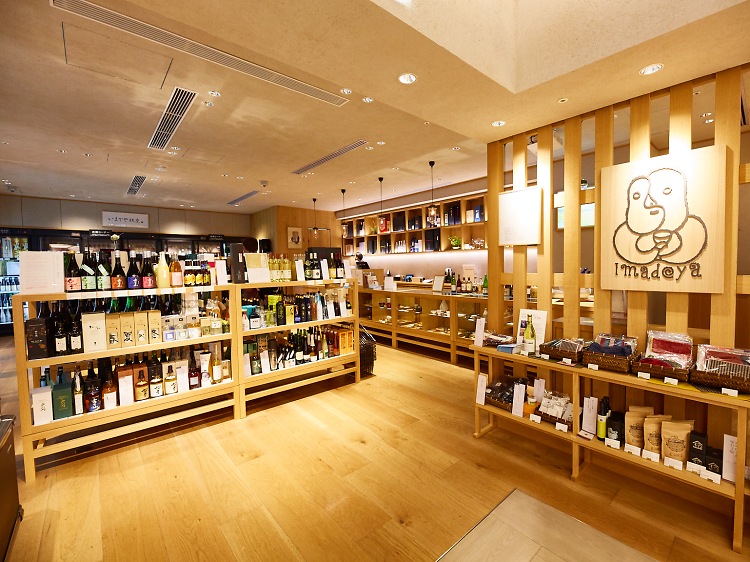 Best bottle shops and liquor stores in Tokyo