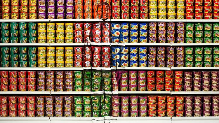 Liu Bolin, Instant Noodles, 2013