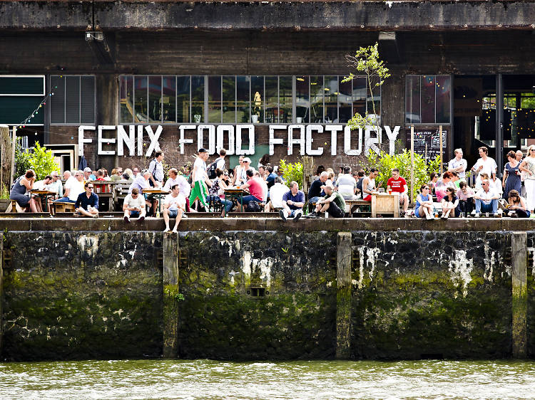 Mensen at the Fenix Food Factory, Katendrecht