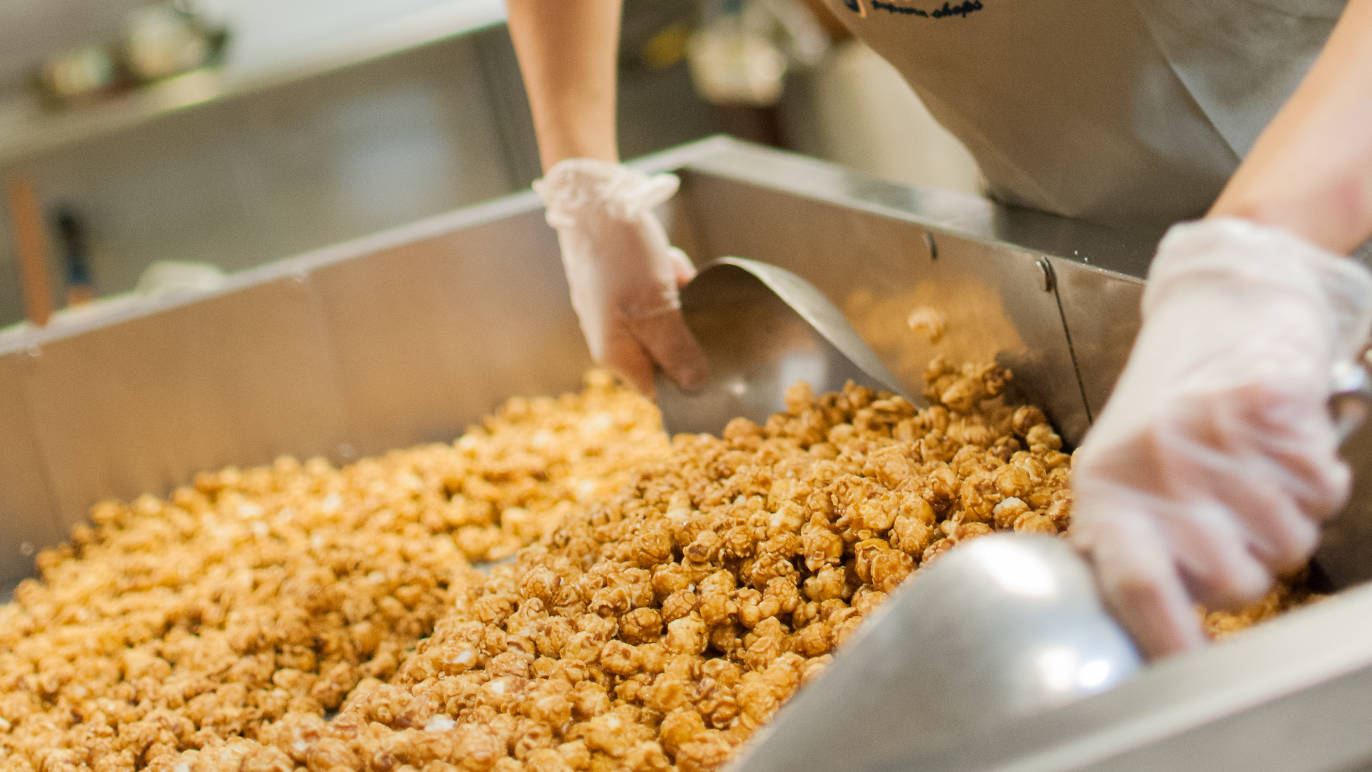 How Garrett Popcorn Became a Chicago Legend
