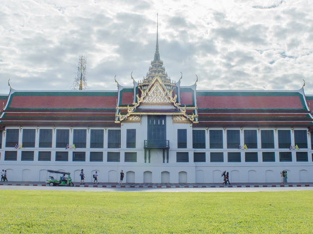 พระที่นั่งสุทไธสวรรยปราสาท พระที่นั่งสุทไธสวรรยปราสาท