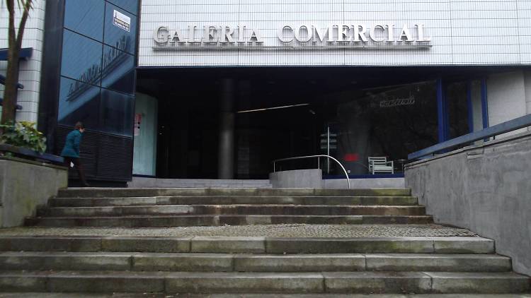 Galeria Comercial Mota Galiza