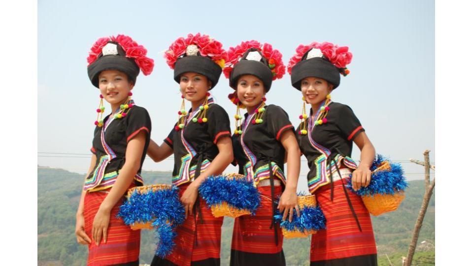 少数民族衣装 中国少数民族衣装 #苗族