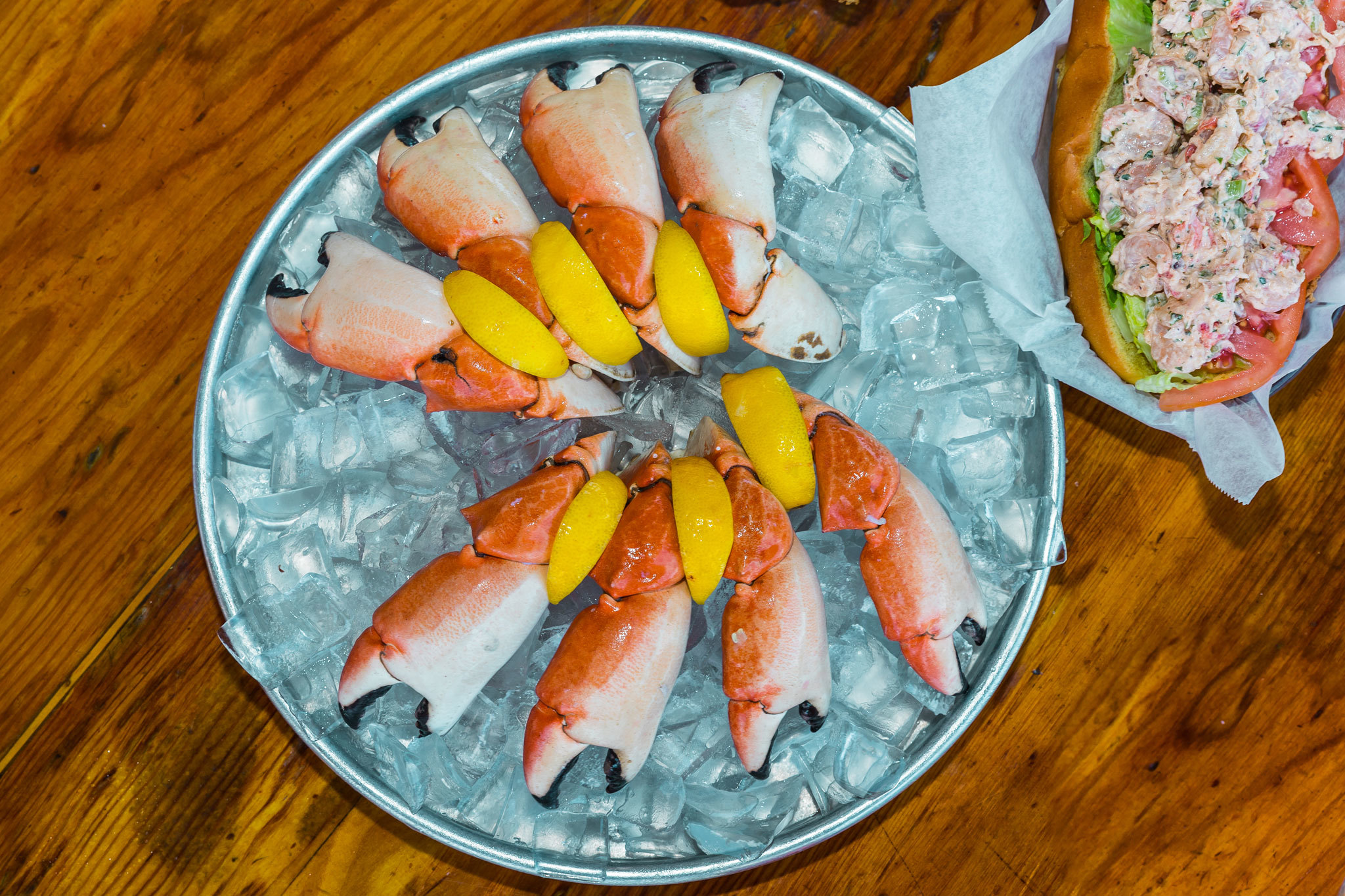 14 Best Restaurants for Stone Crabs in Miami - 2020/21 Season