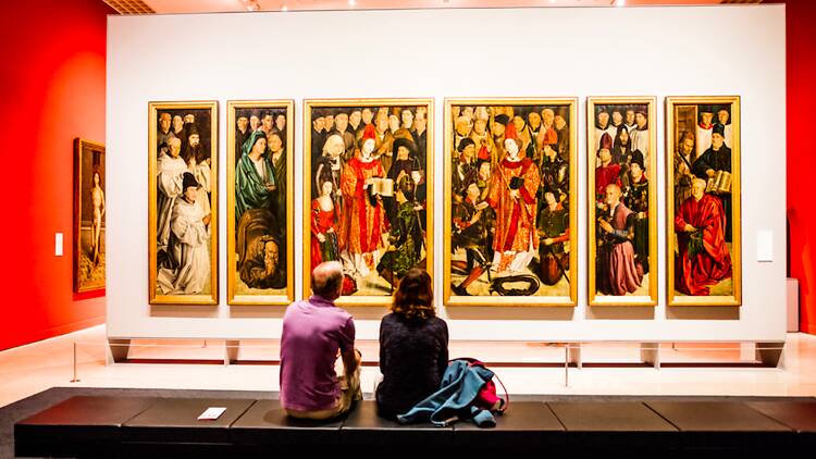 Explore the museum with the most national treasures