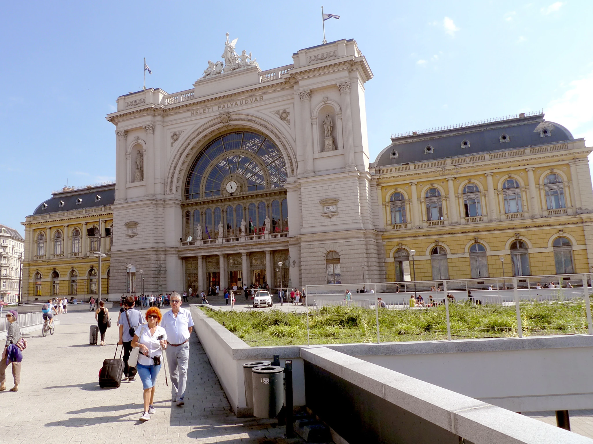 The grand arched entrance to Budapest Keleti Train Station