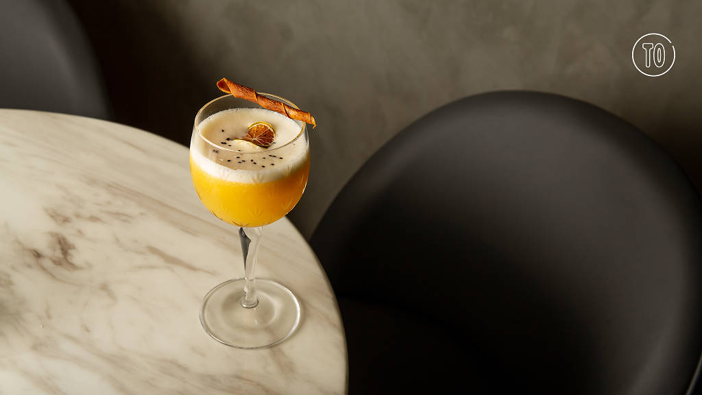 Copper Bar Bars in Watthana, Bangkok