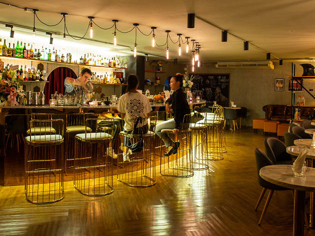 Copper Bar 04 Copper Bar 04