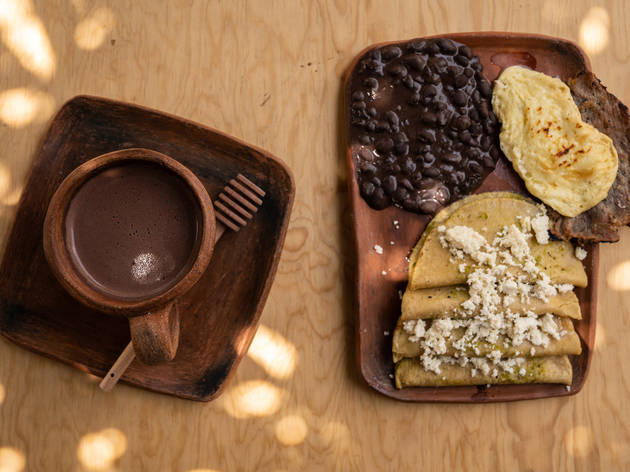 Maíz de Cacao, antojería de maíz y cacao traído de la Huasteca Maíz de Cacao, antojería de maíz y cacao traído de la Huasteca