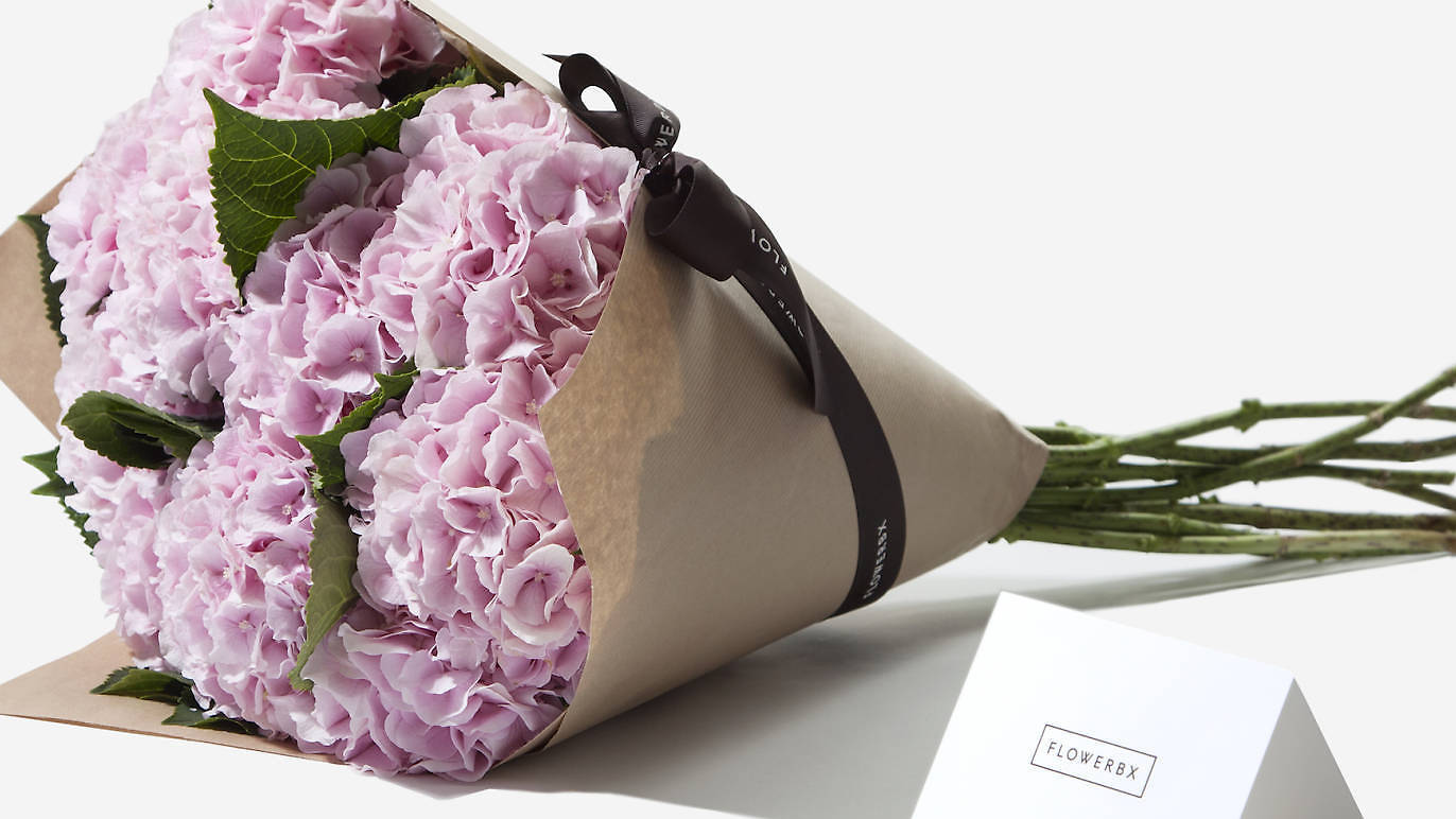 10 Best Flower Delivery Services in Edinburgh for 2024