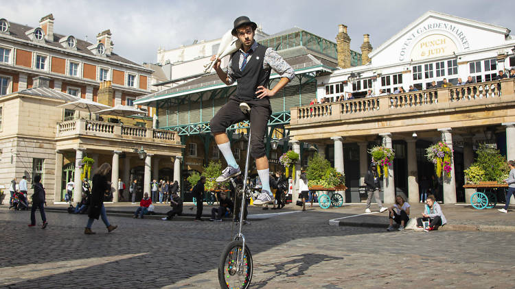 London has the planet’s most  popular pitch ‘Hundreds of years ago, performers would have just walked up to Covent Garden. Nowadays, artists audition for 40-minute timeslots,and the different  pitches are allocated at the start  of the day by a draw.’  Ev