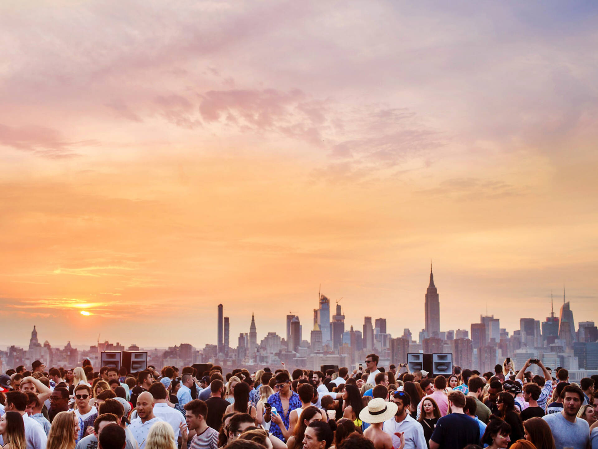 6 Best Hotel Bars NYC Has for Drinks at For a Classy Night Out