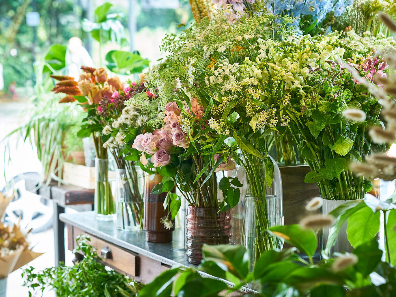 10 Best Flower Delivery Services in Edinburgh for 2023 Order Flowers