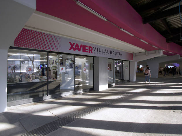 Centro Cultural Xavier Villaurrutia Centro Cultural Xavier Villaurrutia se encuentra en la Glorieta de Insurgente