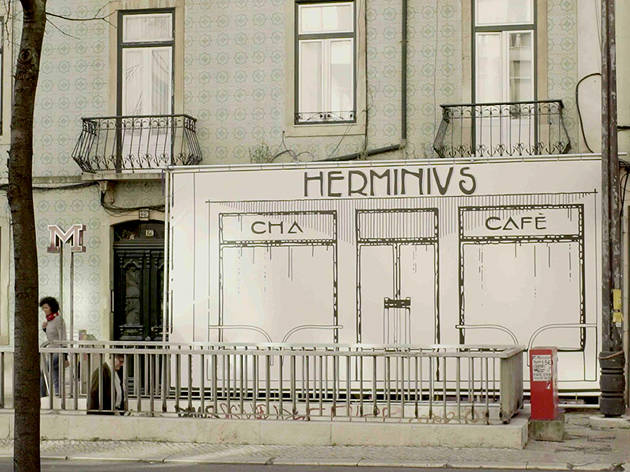 Avenida Almirante Reis em 3 andamentos Avenida Almirante Reis em 3 andamentos