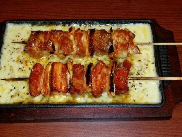 Chicken HOF & SOJU 李家 - To Kwa Wan 土瓜灣店 Chicken HOF & SOJU 李家 - To Kwa Wan 土瓜灣店