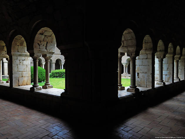 Monestir de Santa Maria de Vilabertran Monestir de Santa Maria de Vilabertran