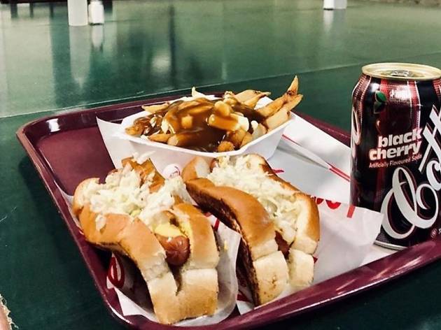 16 Best Montreal Hot Dogs Steamie And Toasties To Deluxe Franks