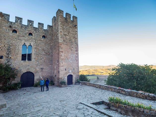 MONTSONÍS-CASTELL MONTSONÍS-CASTELL