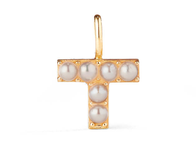 Pearl alphabet pendant Pearl alphabet pendant