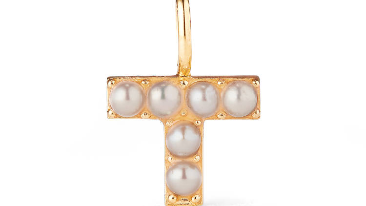 Pearl alphabet pendant