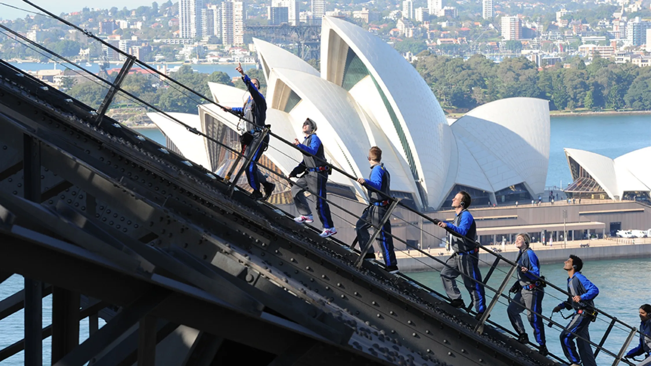 People scaling the Harbour Bridge on the BridgeClimb
