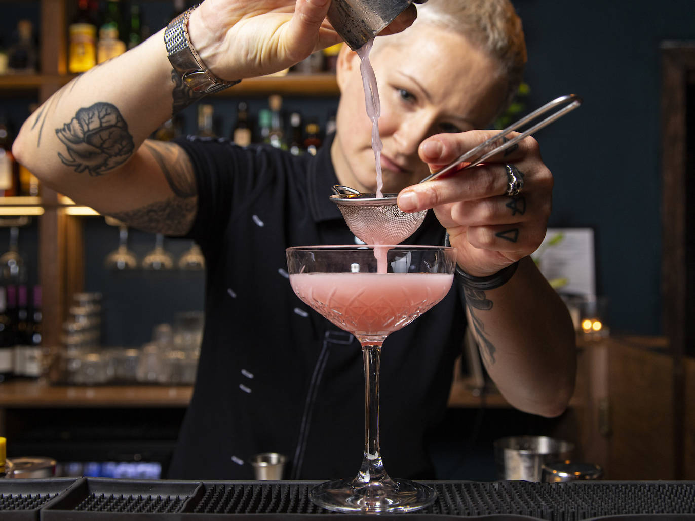 Latenight Bars And Pubs In London For Drinking After Midnight