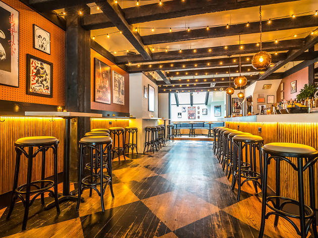 15-best-west-village-bars-to-have-a-fantastic-night-out