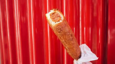 Hot-Link Corn Dog Hot-Link Corn Dog