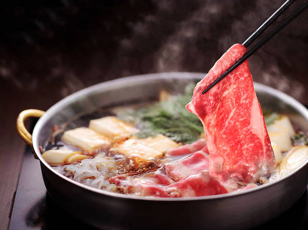 คลายหนาวด้วยไออุ่นจากหม้อชาบูและสุกี้กับ 6 ร้านเด็ดในกรุงเทพฯ คลายหนาวด้วยไออุ่นจากหม้อชาบูและสุกี้กับ 6 ร้านเด็ดในกรุงเทพฯ