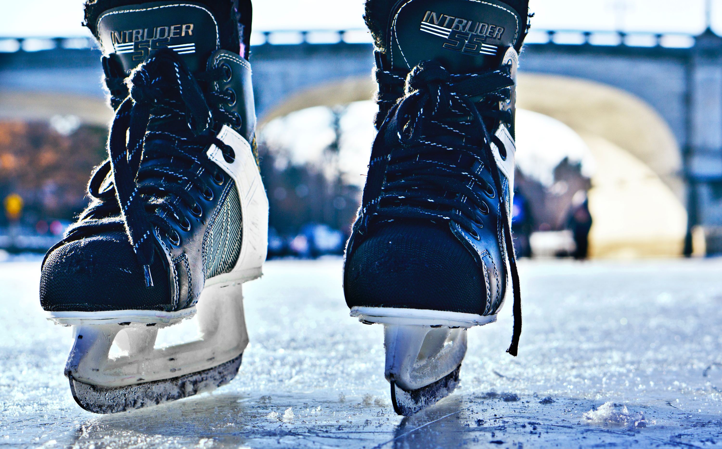 15 Best Places To Go Ice Skating In Montreal This Winter