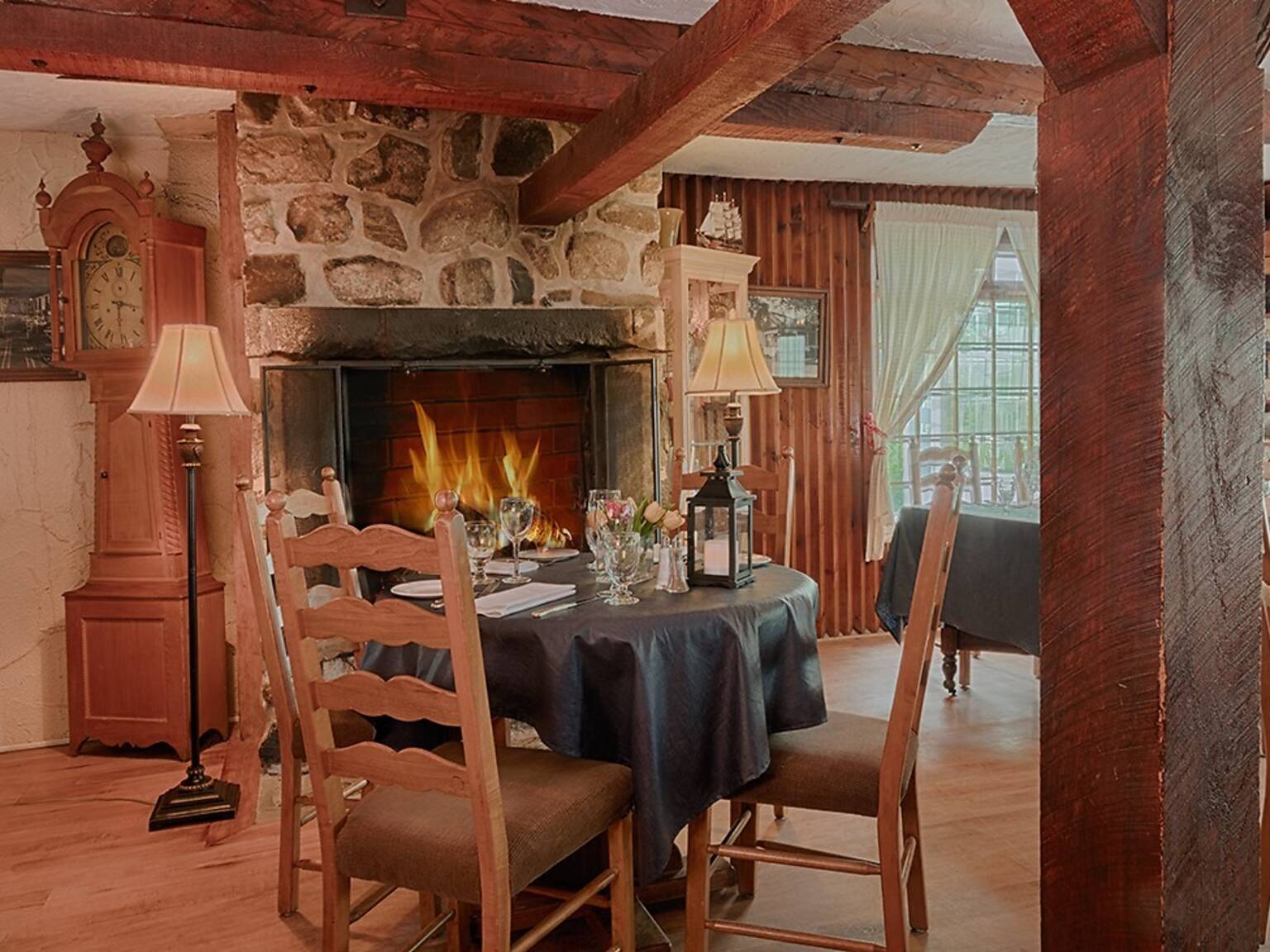 The Best Sugar Shacks Near Montreal