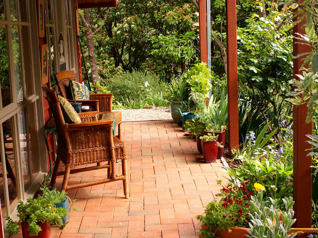 ArtScape Cottage | Travel in Beechworth, Melbourne