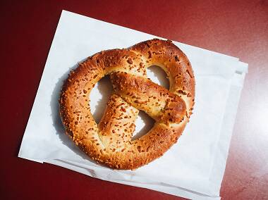 Jalapeño Cheese-Filled Pretzels Jalapeño Cheese-Filled Pretzels