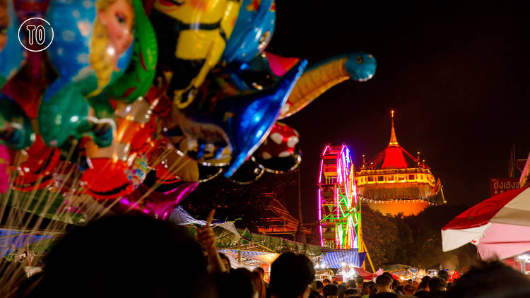 Temple fair at the Golden Mount