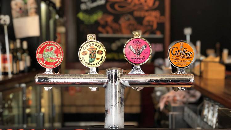 Four Grifter taps at the Warren View Hotel