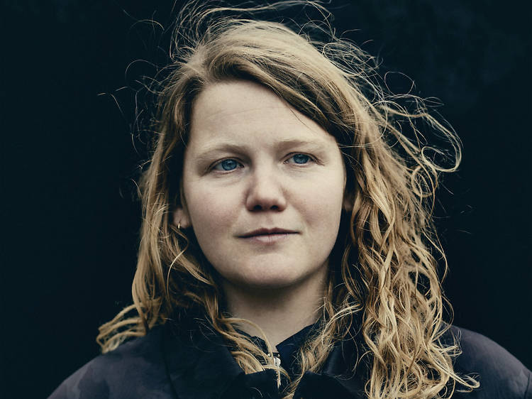 Kate Tempest: "Más que enfadarnos deberíamos centrar nuestra atención en lo universal y lo eterno"