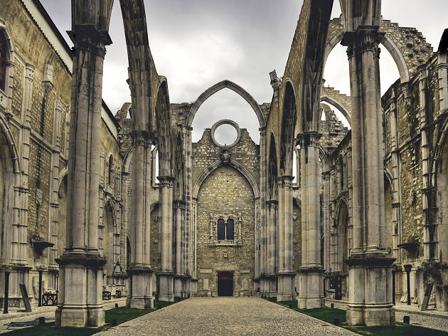 Museu Arqueológico do Carmo Museu Arqueológico do Carmo