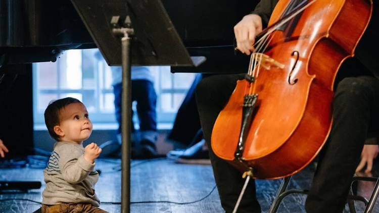 Mozart for Munchkins Cello Toddler