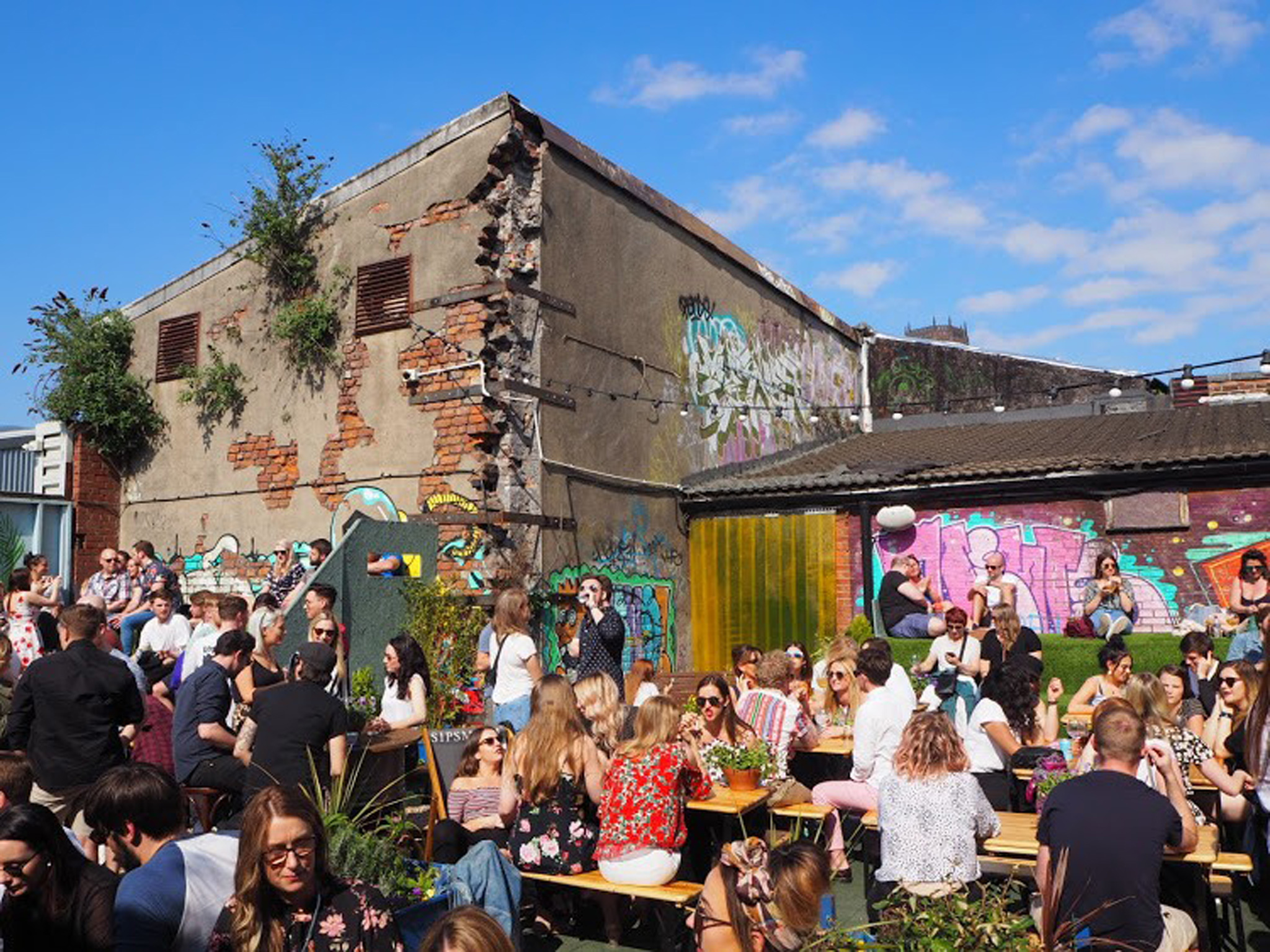 11 Best Nightlife Spots In Liverpool Right Now