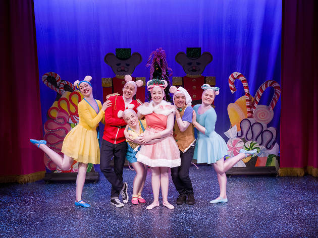 Angelina Ballerina The Very Merry Holiday Musical Theater In New York