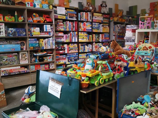 Super Noël d'Emmaüs Défi - Vente de jouets pour tous ! Super Noël d'Emmaüs Défi - Vente de jouets pour tous !