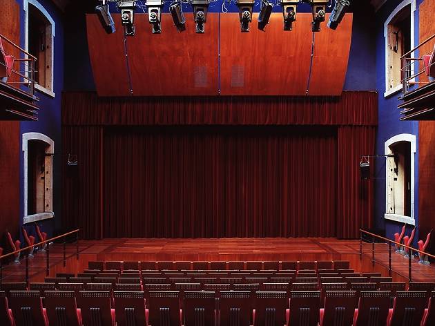 teatro helena sá e costa, esmae teatro helena sá e costa, esmae