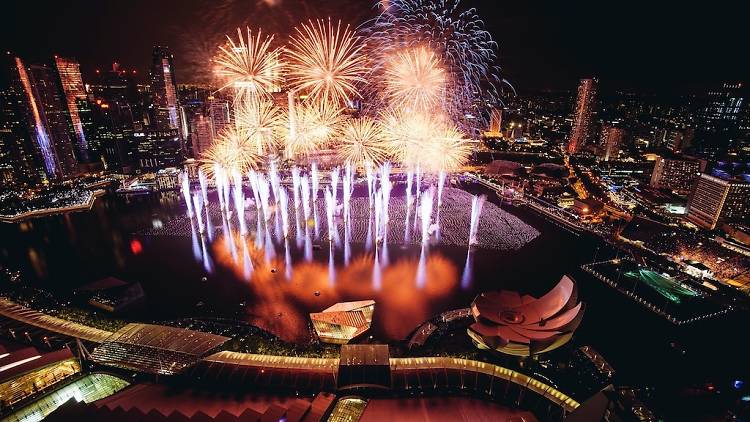 New Year's Eve, CÉ LA VI